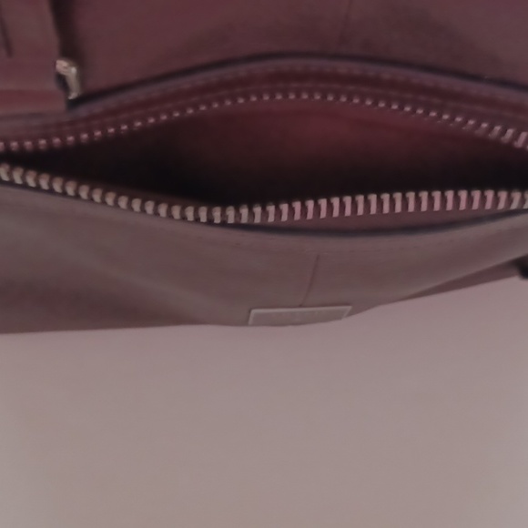 Fossil crossbody or handles bag leather brown zip top and side back pocket - Picture 2 of 12